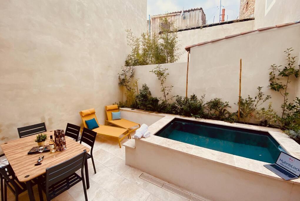 Terra Nostra - Townhouse - Swimming Pool Vila Nîmes Exterior foto