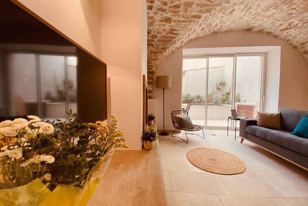 Terra Nostra - Townhouse - Swimming Pool Vila Nîmes Exterior foto